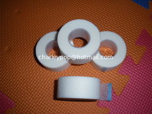 China Surgical and Medical Tapes 1 Inch Width Hypoallergenic Adhesive MOQ 3000 Rolls Long-Lasting Adhesive supplier